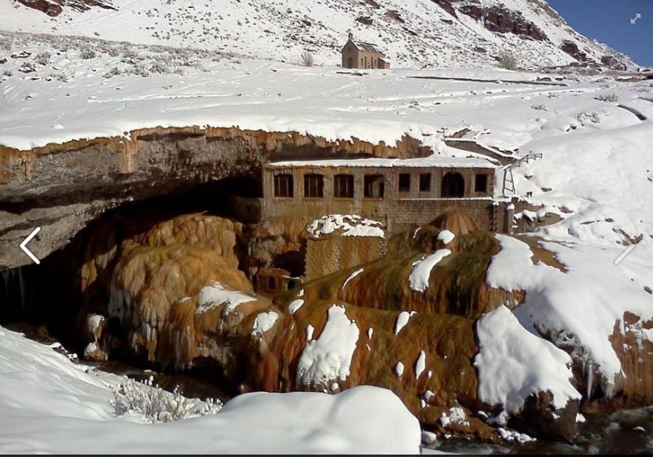 Refugio El Nico Hostel Puente del Inca Exterior foto